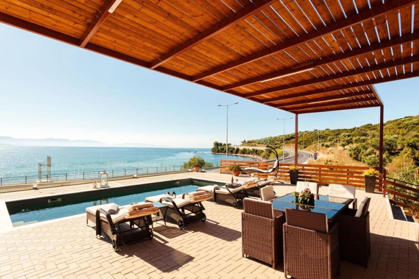Seaside Summer Bliss - Aurora Luxury Pool Paradise Petalídhion المظهر الخارجي الصورة
