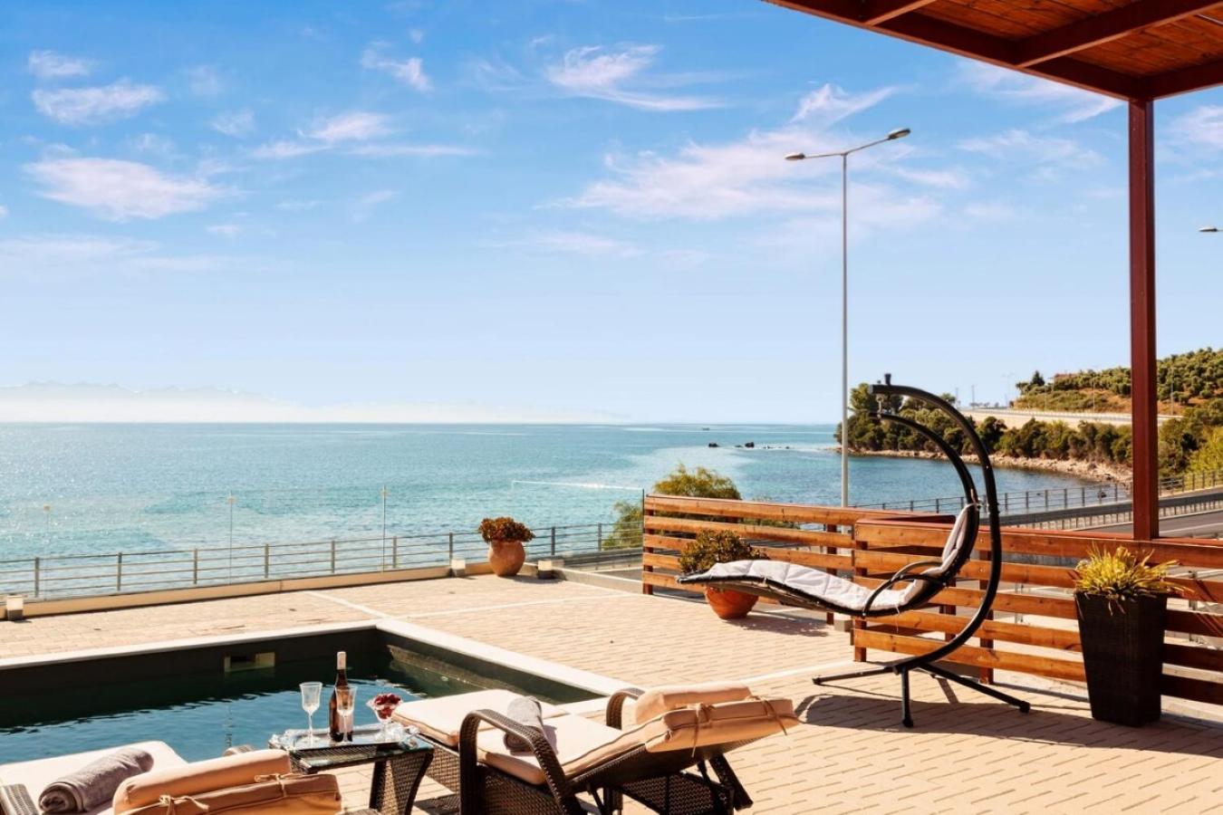 Seaside Summer Bliss - Aurora Luxury Pool Paradise Petalídhion المظهر الخارجي الصورة