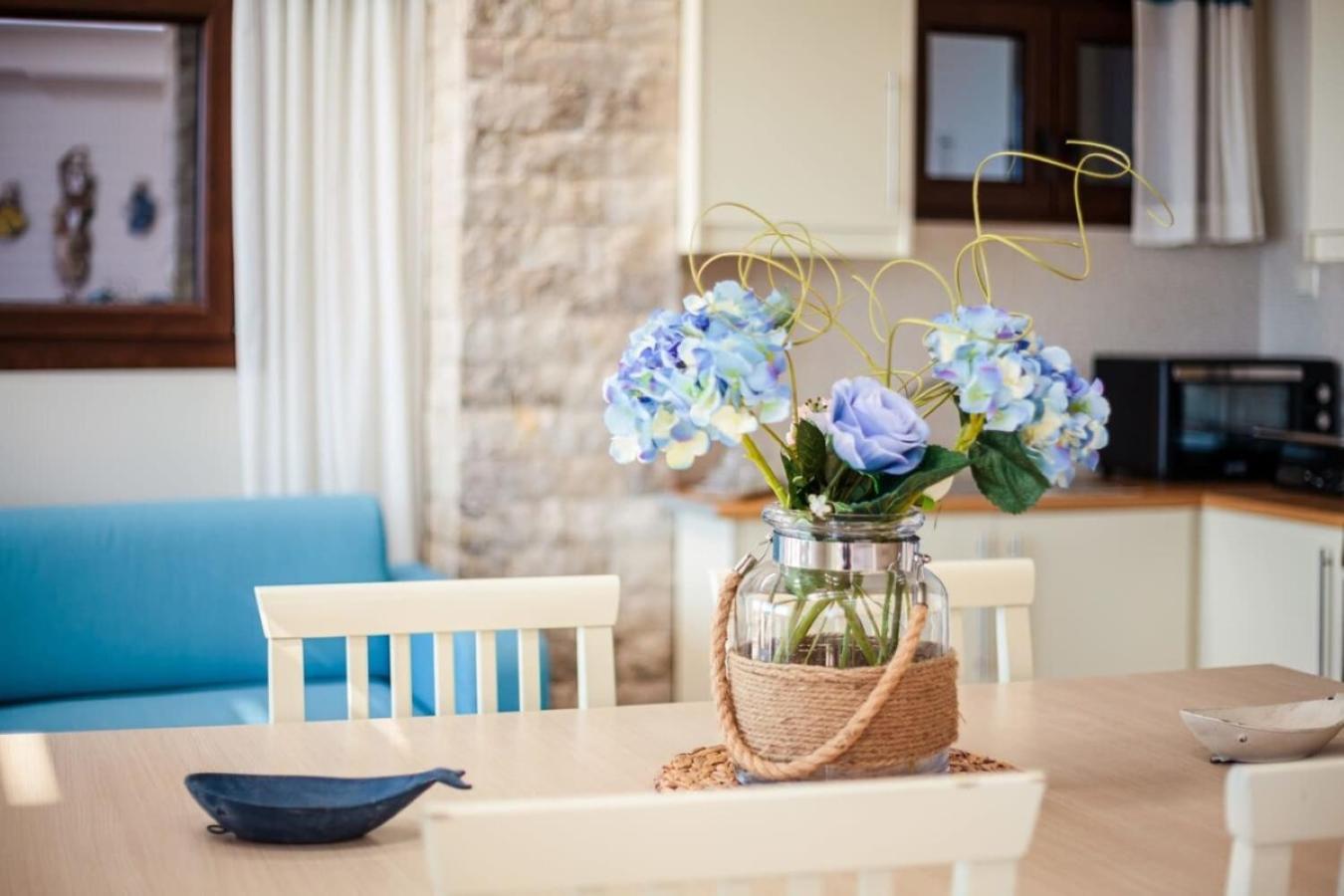 Seaside Summer Bliss - Aurora Luxury Pool Paradise Petalídhion المظهر الخارجي الصورة